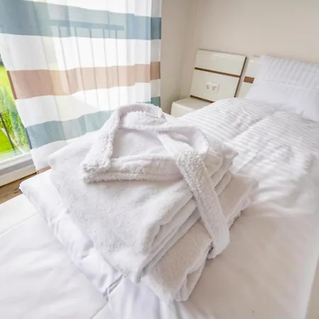 בית נופש Baltic Village-damp *